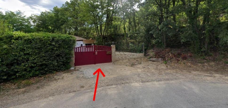 L'Establoun Apartman Saint-Martin-de-Brômes Kültér fotó