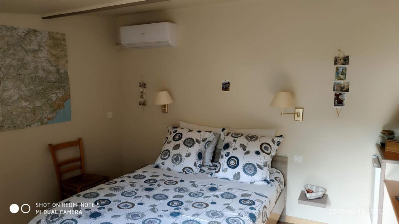 L'Establoun Apartman Saint-Martin-de-Brômes Kültér fotó